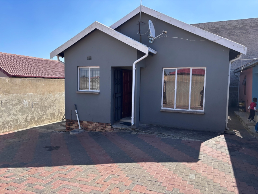 2 Bedroom Property for Sale in Naturena Gauteng