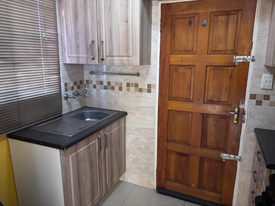 2 Bedroom Property for Sale in Naturena Gauteng