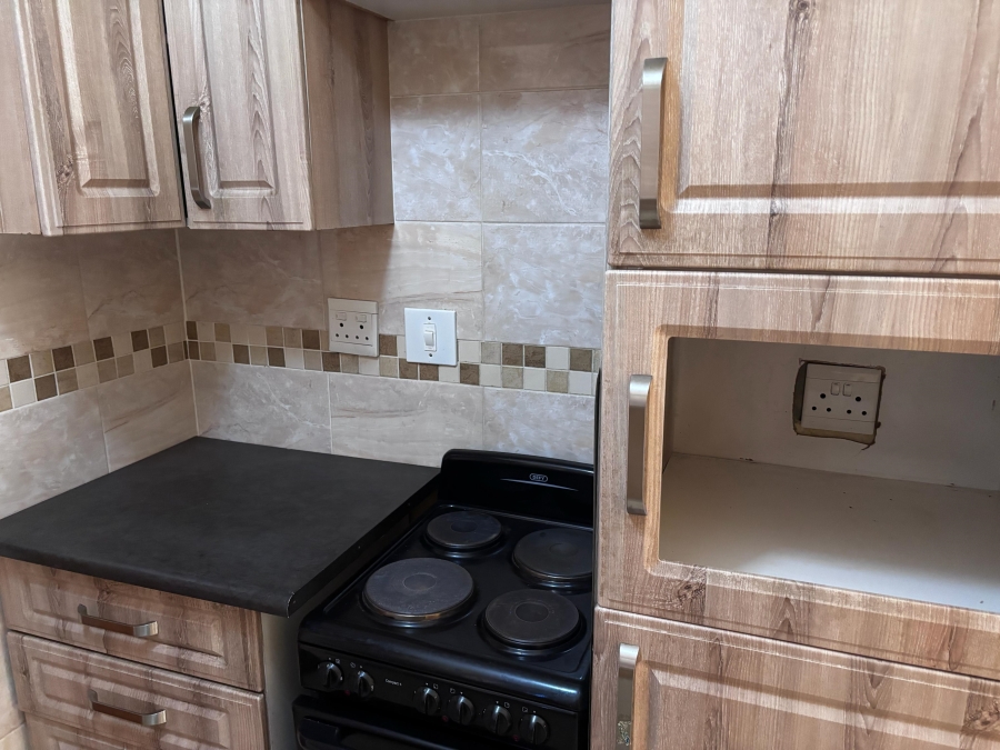 2 Bedroom Property for Sale in Naturena Gauteng