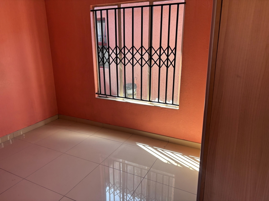 2 Bedroom Property for Sale in Naturena Gauteng