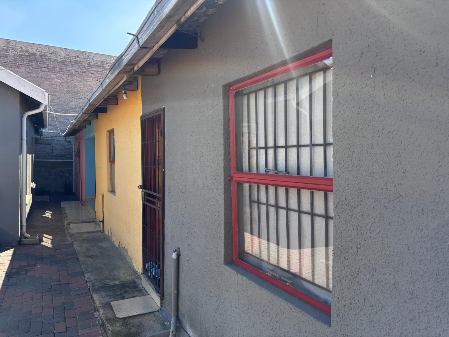 2 Bedroom Property for Sale in Naturena Gauteng