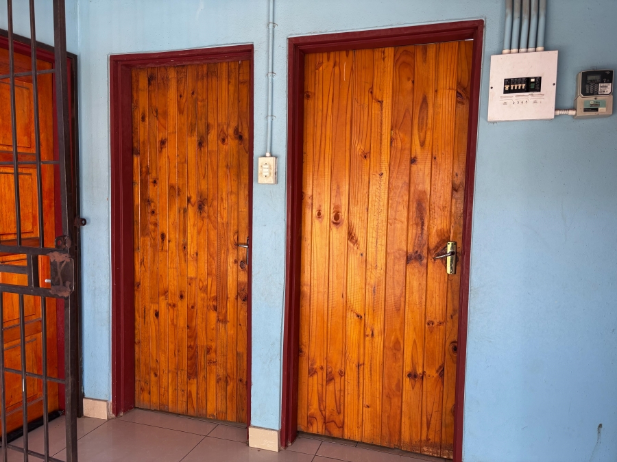 2 Bedroom Property for Sale in Naturena Gauteng
