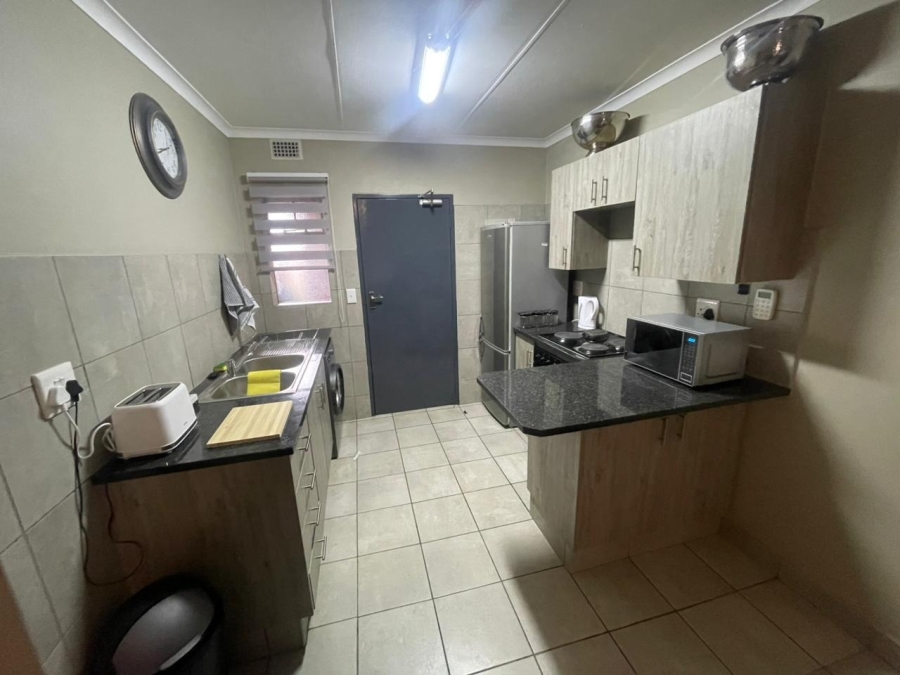 17 Bedroom Property for Sale in Magalieskruin Gauteng