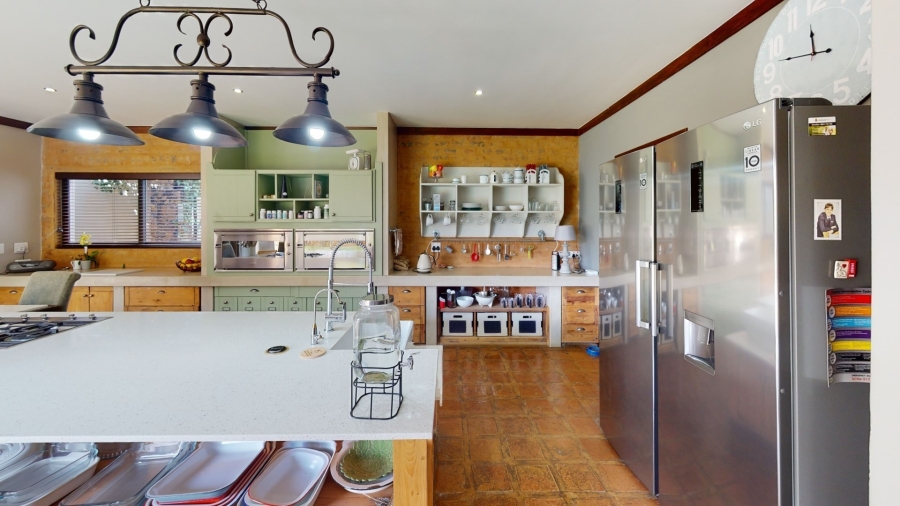 6 Bedroom Property for Sale in Roodeplaat Gauteng