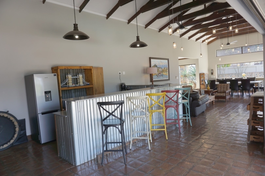 6 Bedroom Property for Sale in Roodeplaat Gauteng