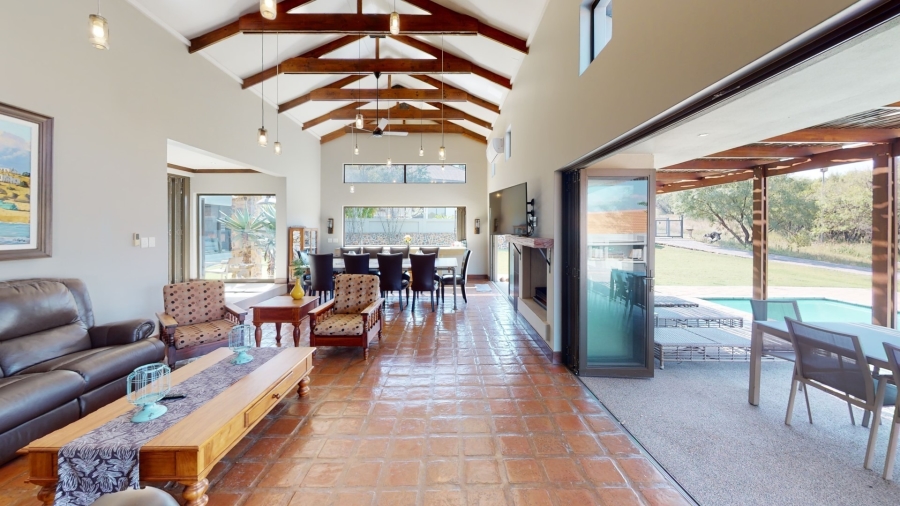 6 Bedroom Property for Sale in Roodeplaat Gauteng