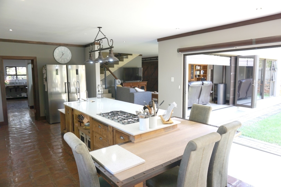 6 Bedroom Property for Sale in Roodeplaat Gauteng
