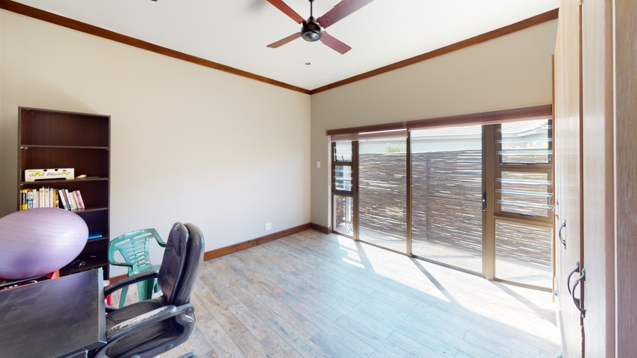 6 Bedroom Property for Sale in Roodeplaat Gauteng