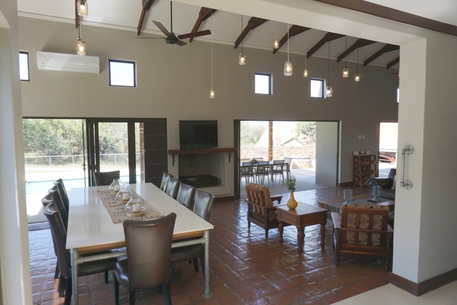 6 Bedroom Property for Sale in Roodeplaat Gauteng