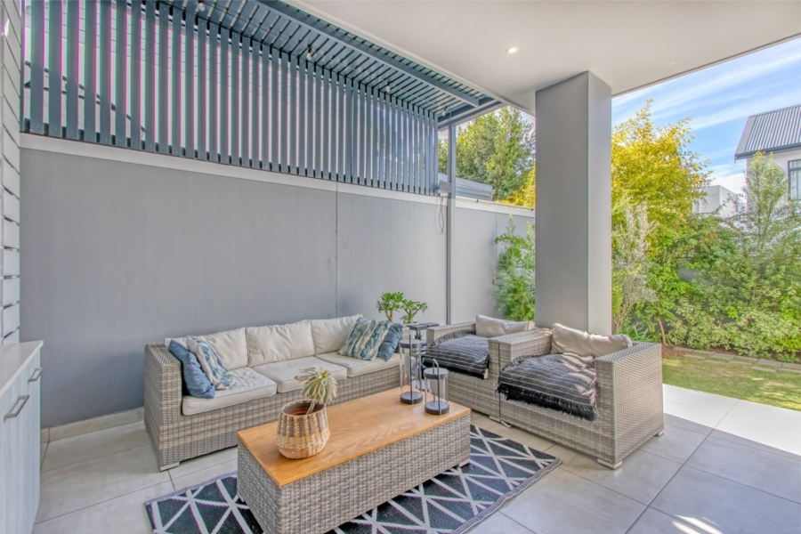 4 Bedroom Property for Sale in Broadacres Gauteng