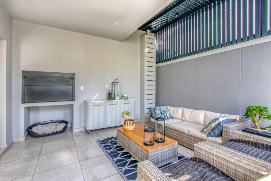 4 Bedroom Property for Sale in Broadacres Gauteng