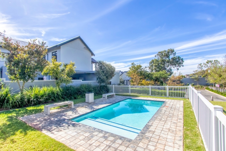 4 Bedroom Property for Sale in Broadacres Gauteng