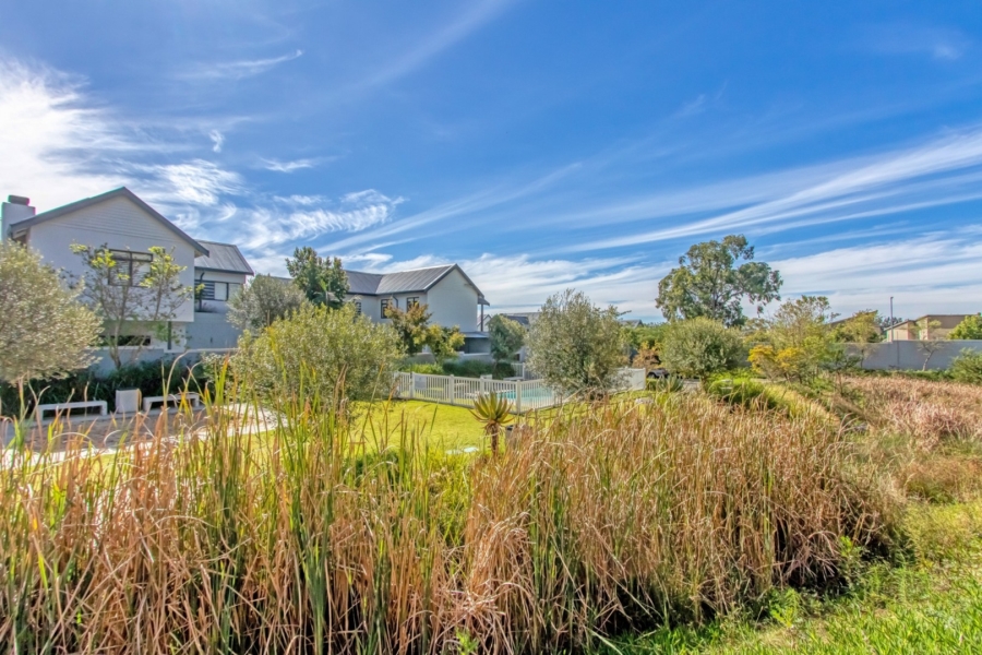 4 Bedroom Property for Sale in Broadacres Gauteng