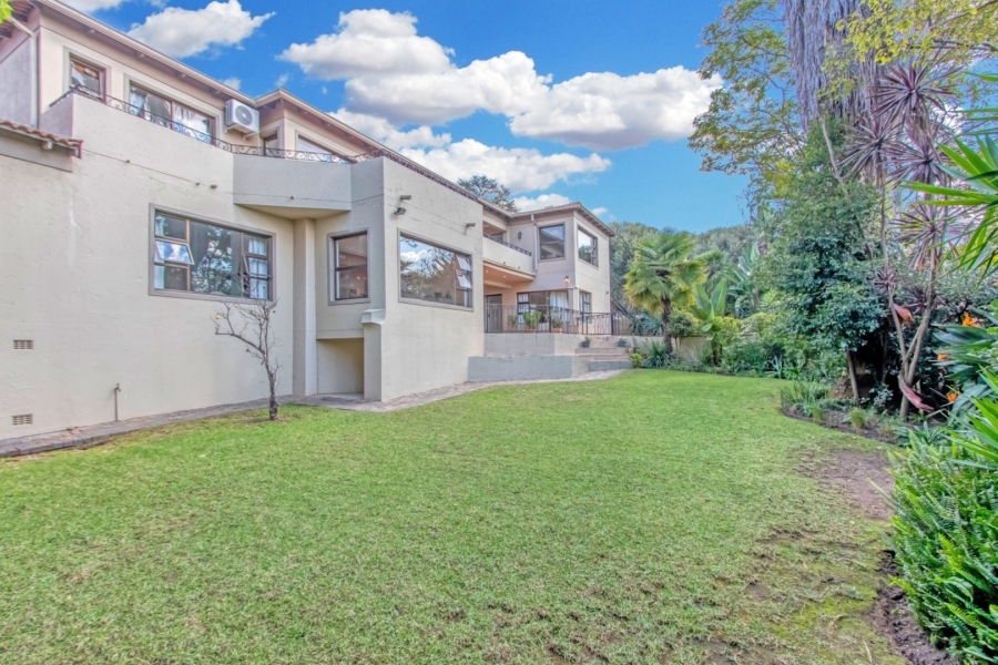 5 Bedroom Property for Sale in Dainfern Golf Estate Gauteng
