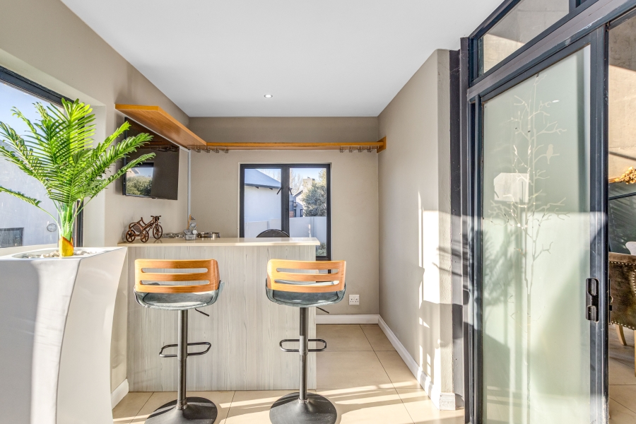 4 Bedroom Property for Sale in Copperleaf Estate Gauteng
