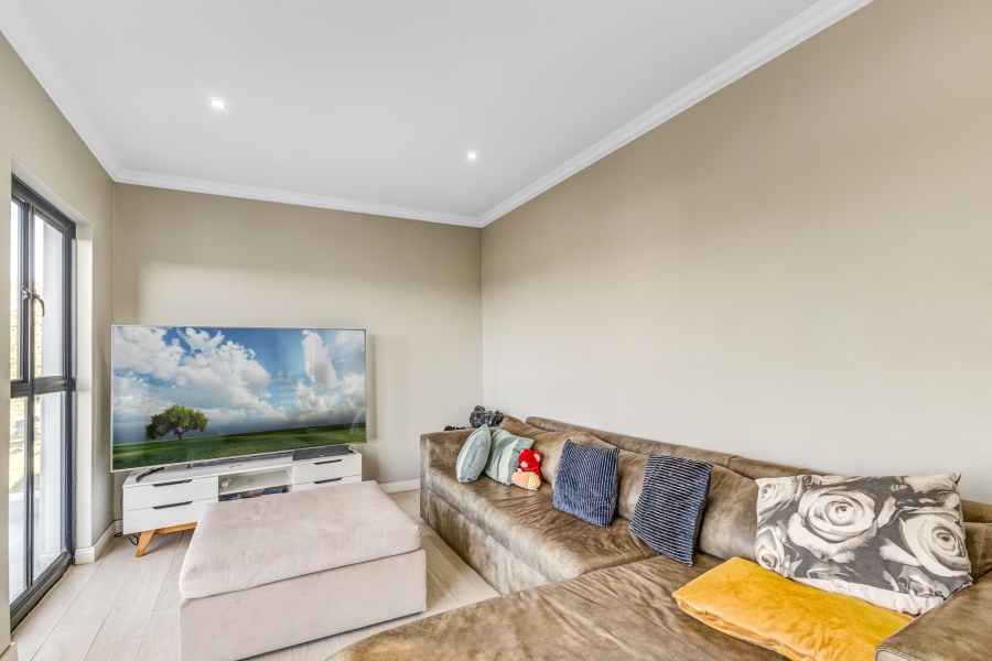 4 Bedroom Property for Sale in Copperleaf Estate Gauteng
