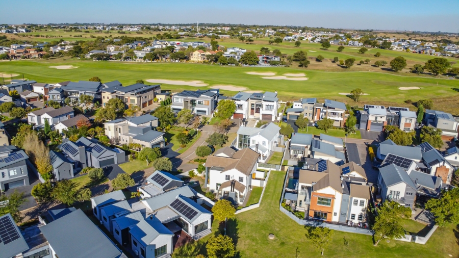 4 Bedroom Property for Sale in Copperleaf Estate Gauteng