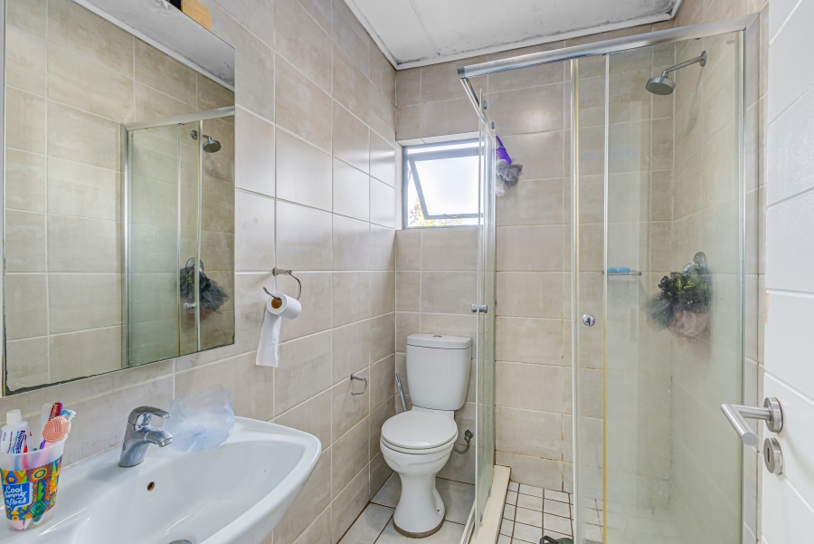 2 Bedroom Property for Sale in Linbro Park Gauteng