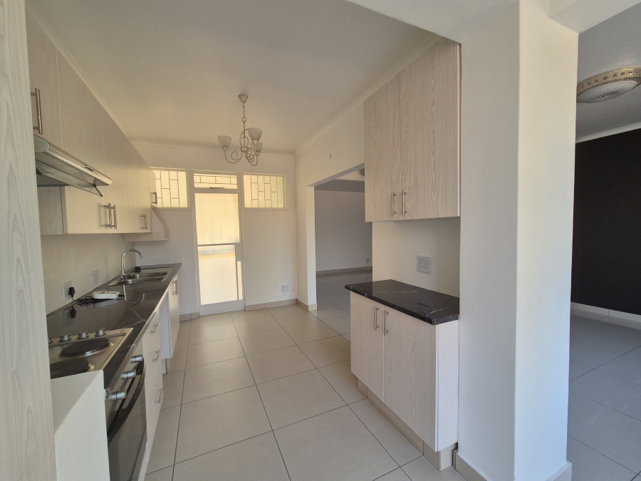 To Let 2 Bedroom Property for Rent in St Andrews Gauteng