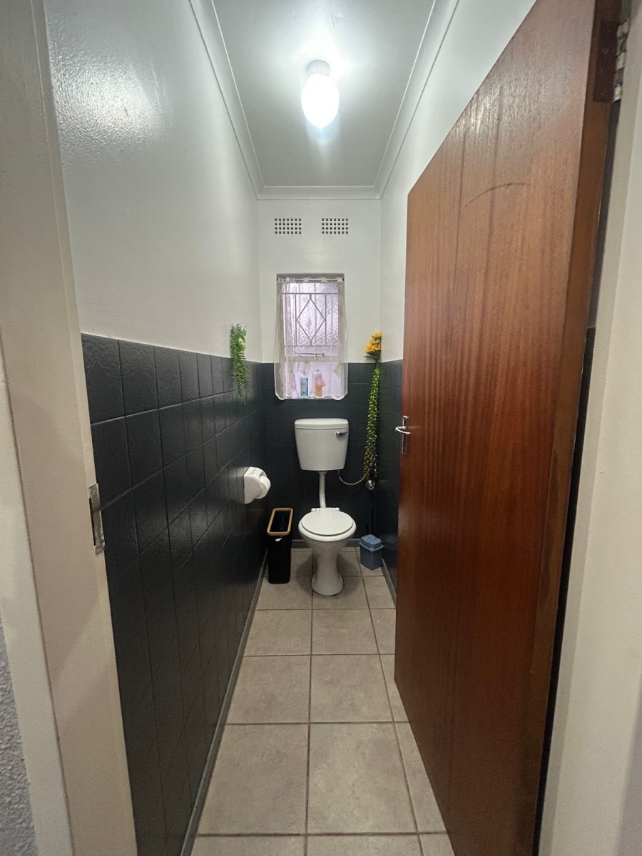 3 Bedroom Property for Sale in Kenmare Gauteng