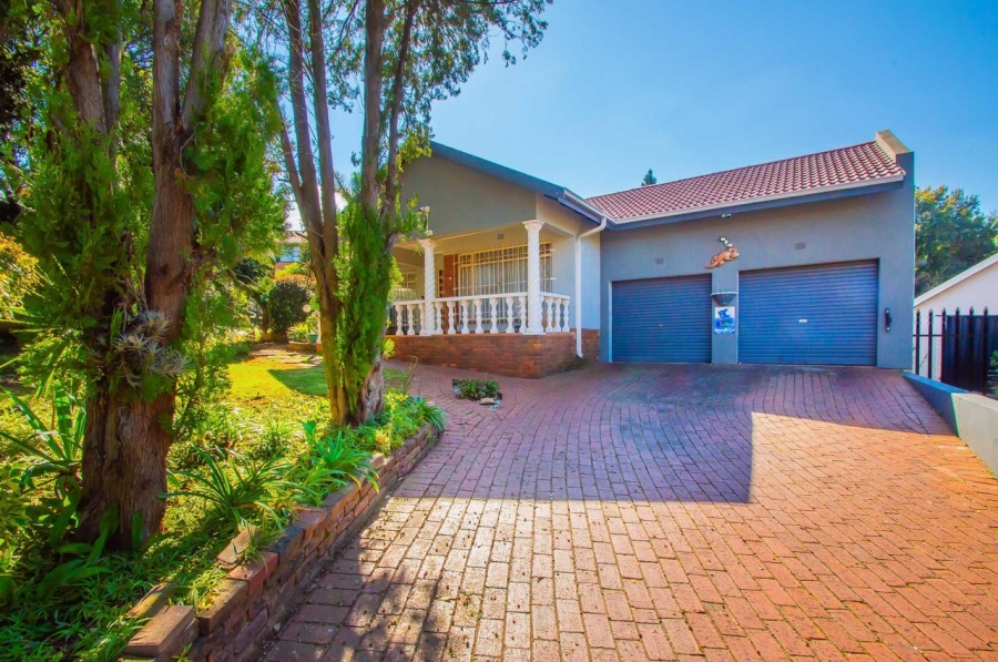 4 Bedroom Property for Sale in Kenmare Gauteng