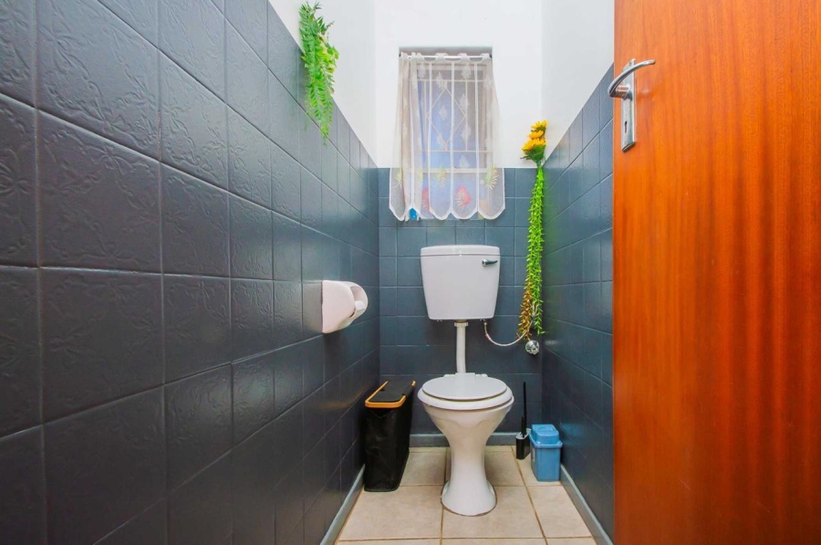 4 Bedroom Property for Sale in Kenmare Gauteng