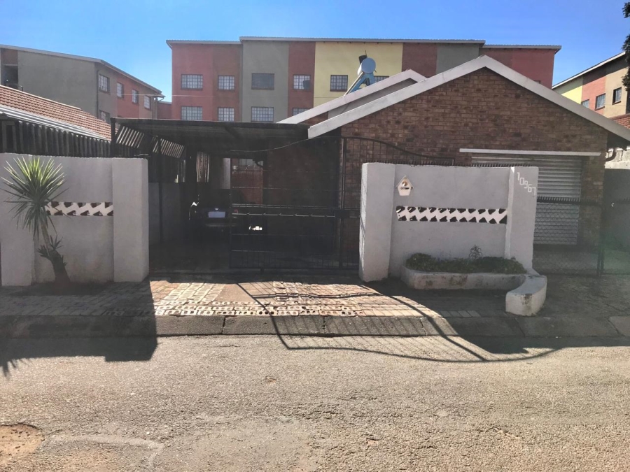 2 Bedroom Property for Sale in Dobsonville Ext 2 Gauteng