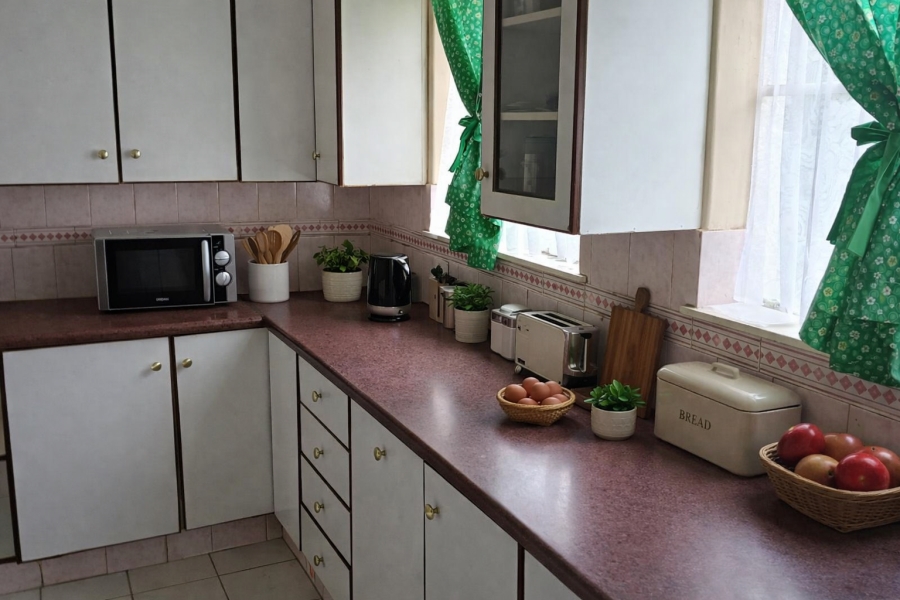 4 Bedroom Property for Sale in Van Riebeeck Park Gauteng
