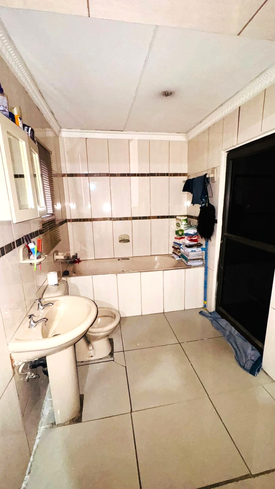 5 Bedroom Property for Sale in Tsakane Ext 11 Gauteng