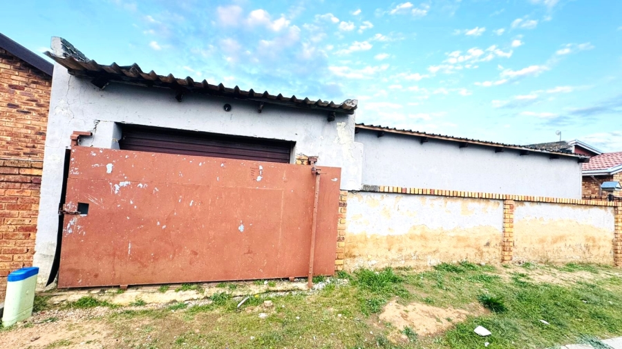 5 Bedroom Property for Sale in Tsakane Ext 11 Gauteng