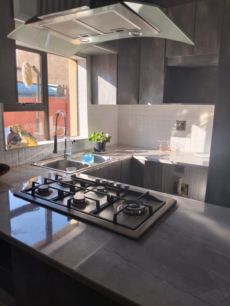 3 Bedroom Property for Sale in Mohlakeng Gauteng