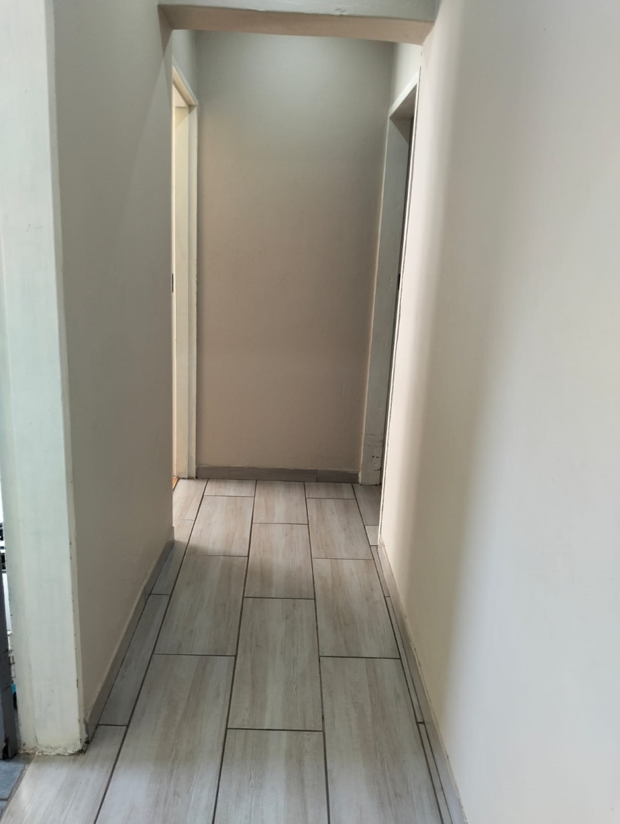 3 Bedroom Property for Sale in Mohlakeng Gauteng