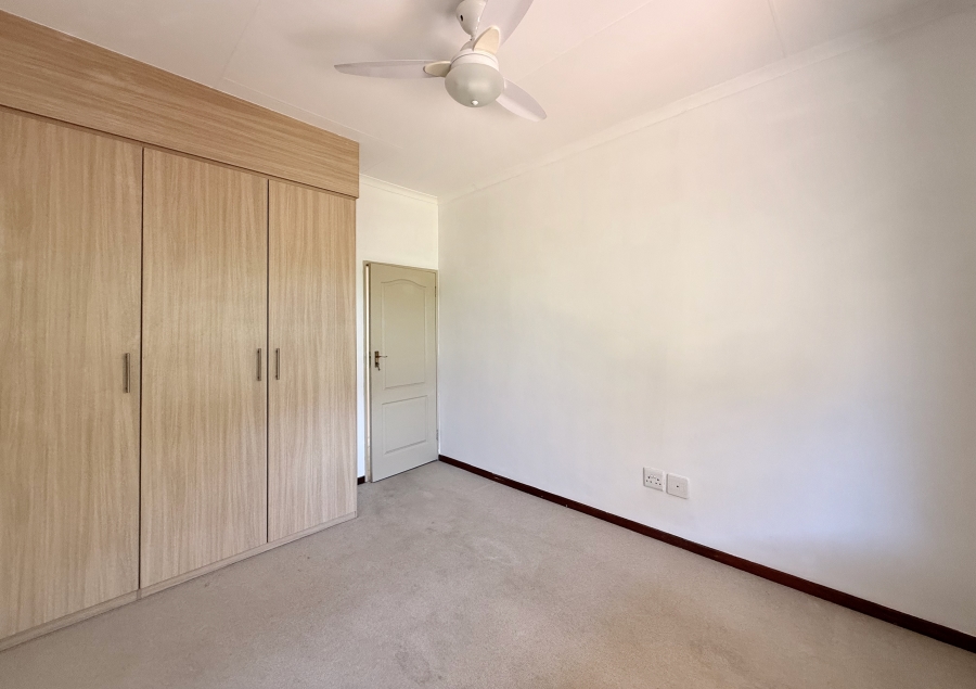 2 Bedroom Property for Sale in The Retreat Gauteng
