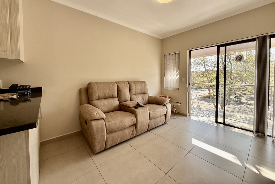 1 Bedroom Property for Sale in The Retreat Gauteng