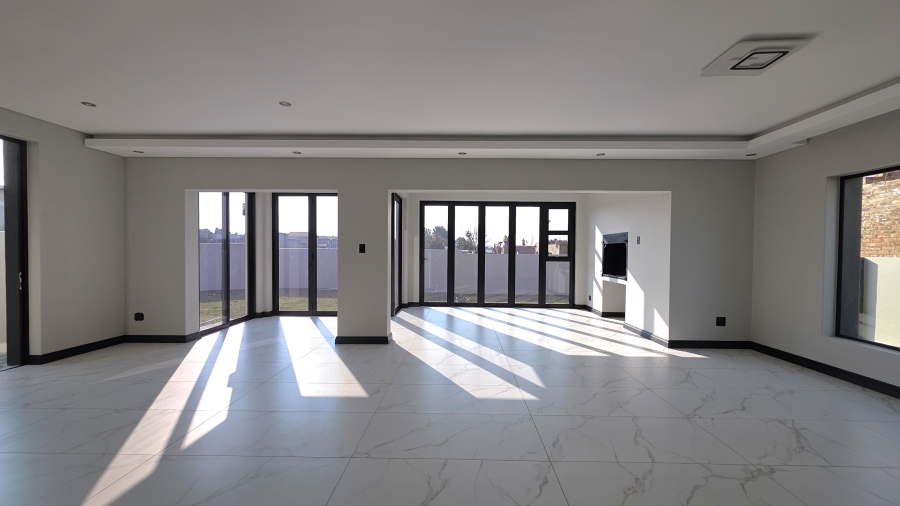 3 Bedroom Property for Sale in Celtisdal Gauteng