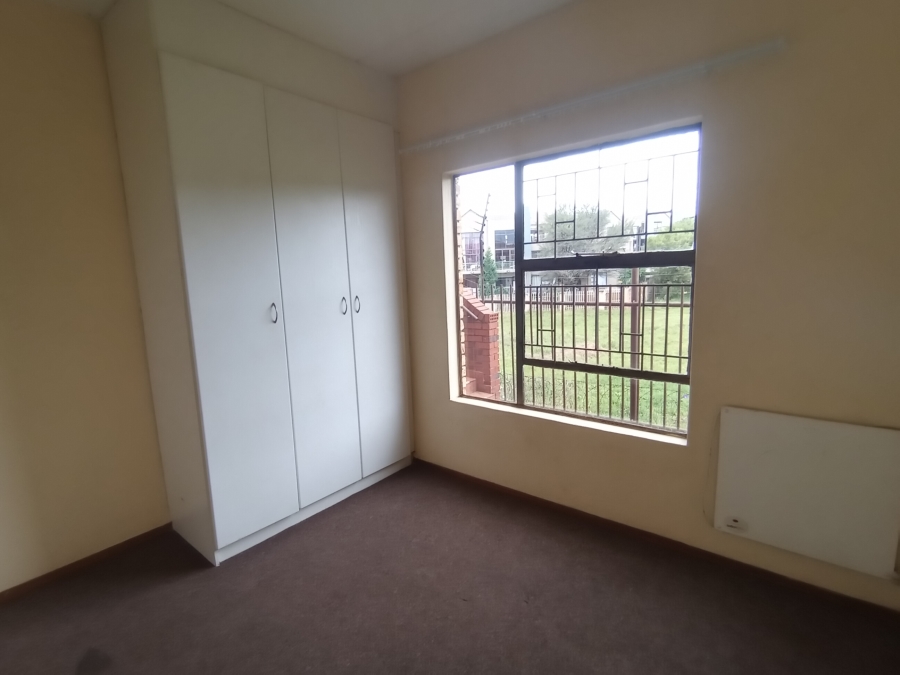 To Let 2 Bedroom Property for Rent in Sugar Bush Estate Gauteng
