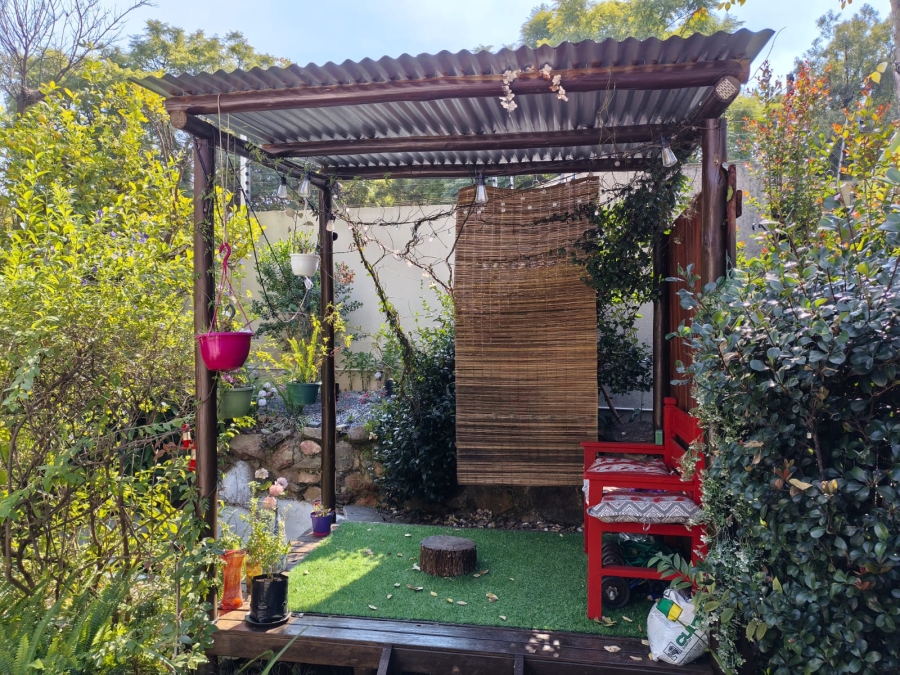 2 Bedroom Property for Sale in Douglasdale Gauteng
