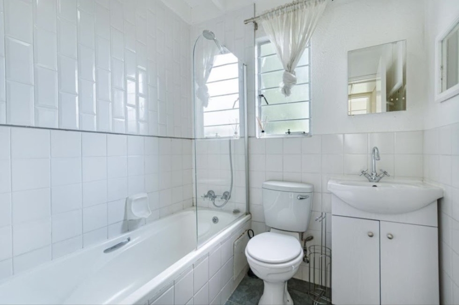 2 Bedroom Property for Sale in Douglasdale Gauteng