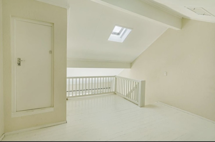 2 Bedroom Property for Sale in Douglasdale Gauteng