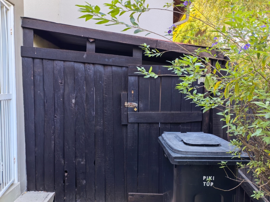 2 Bedroom Property for Sale in Douglasdale Gauteng