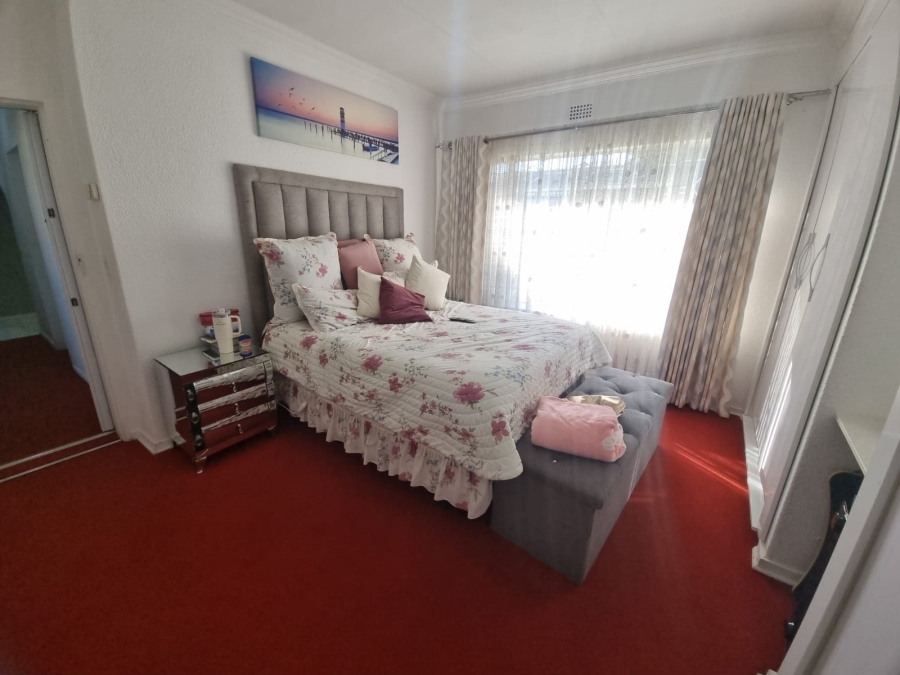 3 Bedroom Property for Sale in Verwoerdpark Gauteng