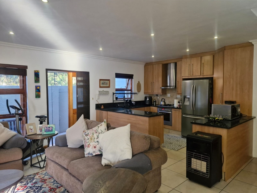 3 Bedroom Property for Sale in Beyers Park Gauteng