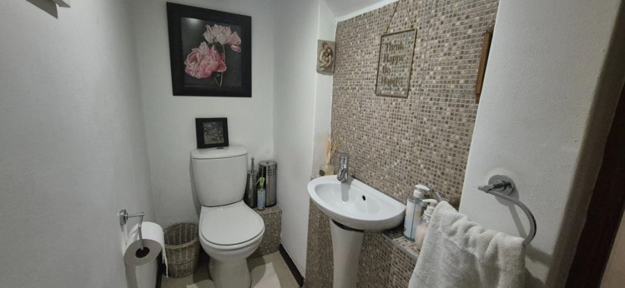 3 Bedroom Property for Sale in Beyers Park Gauteng