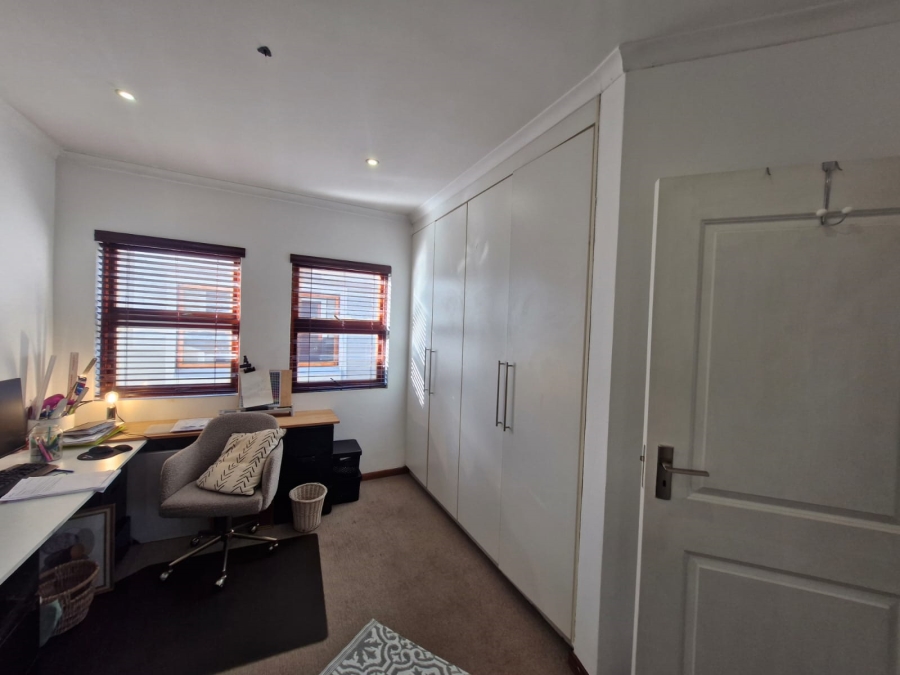 3 Bedroom Property for Sale in Beyers Park Gauteng