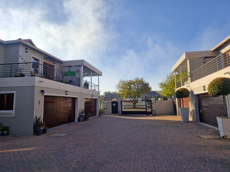 3 Bedroom Property for Sale in Beyers Park Gauteng