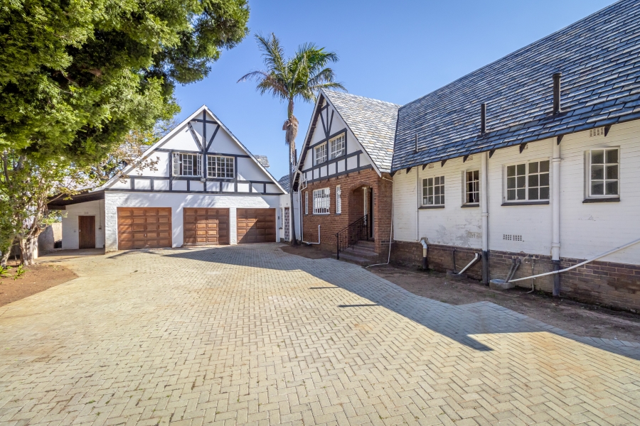 5 Bedroom Property for Sale in Bryanston Gauteng
