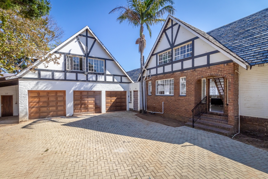 5 Bedroom Property for Sale in Bryanston Gauteng