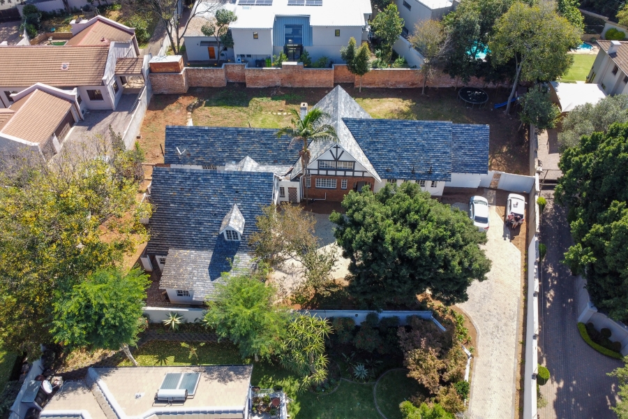 5 Bedroom Property for Sale in Bryanston Gauteng