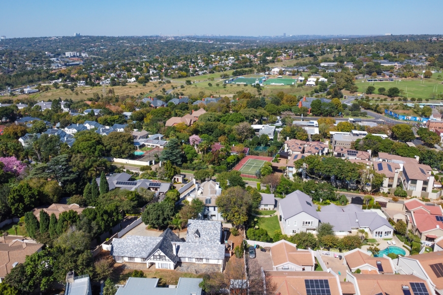 5 Bedroom Property for Sale in Bryanston Gauteng