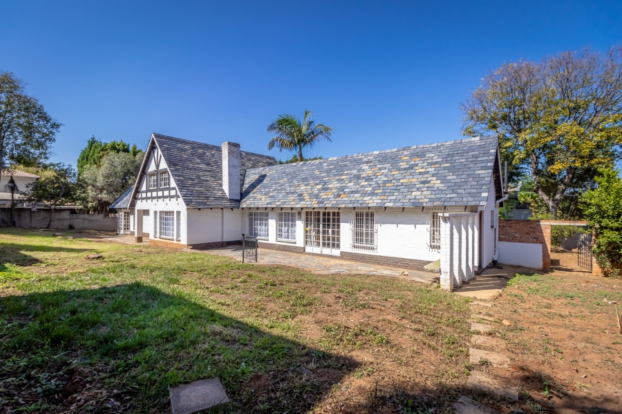 5 Bedroom Property for Sale in Bryanston Gauteng